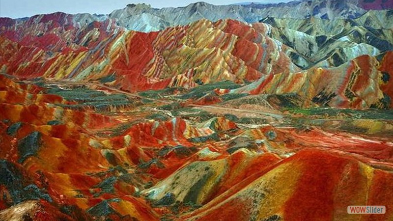 Le_relief_Danxia_Chine